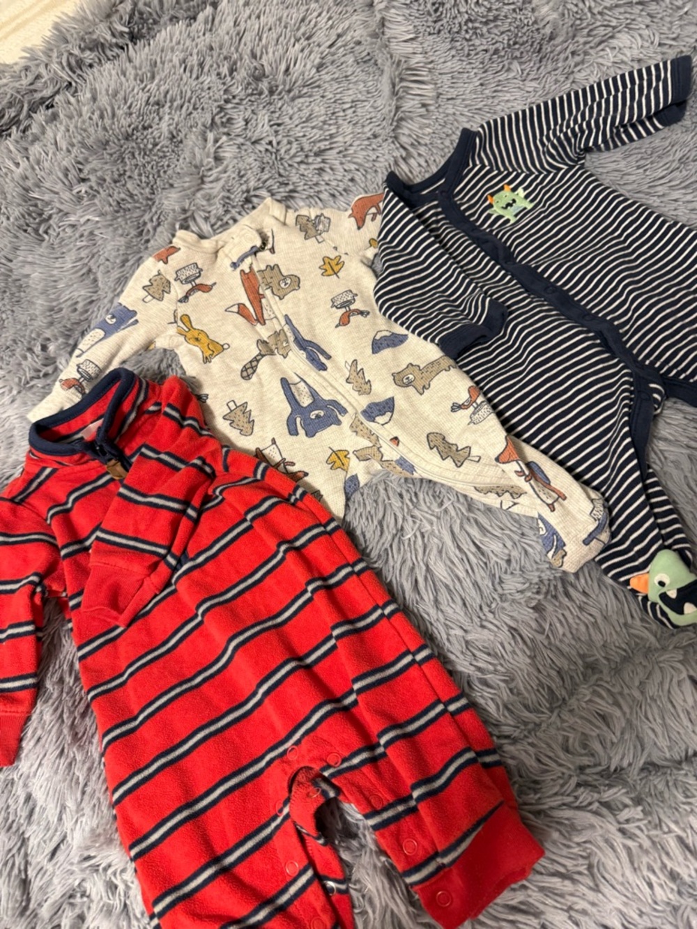 🫐A25 🫐2for$20🫐Carter's Sleeper bundle /3 pack. 3 months